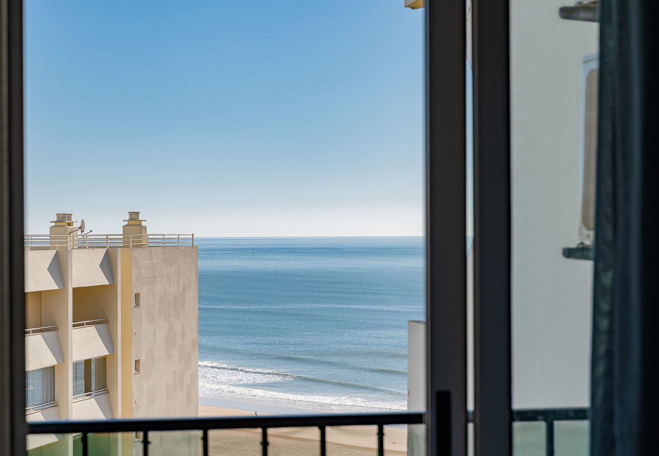 Ferienwohnung in Portimão - Ocean Beachfront Home by Real Life Concierge